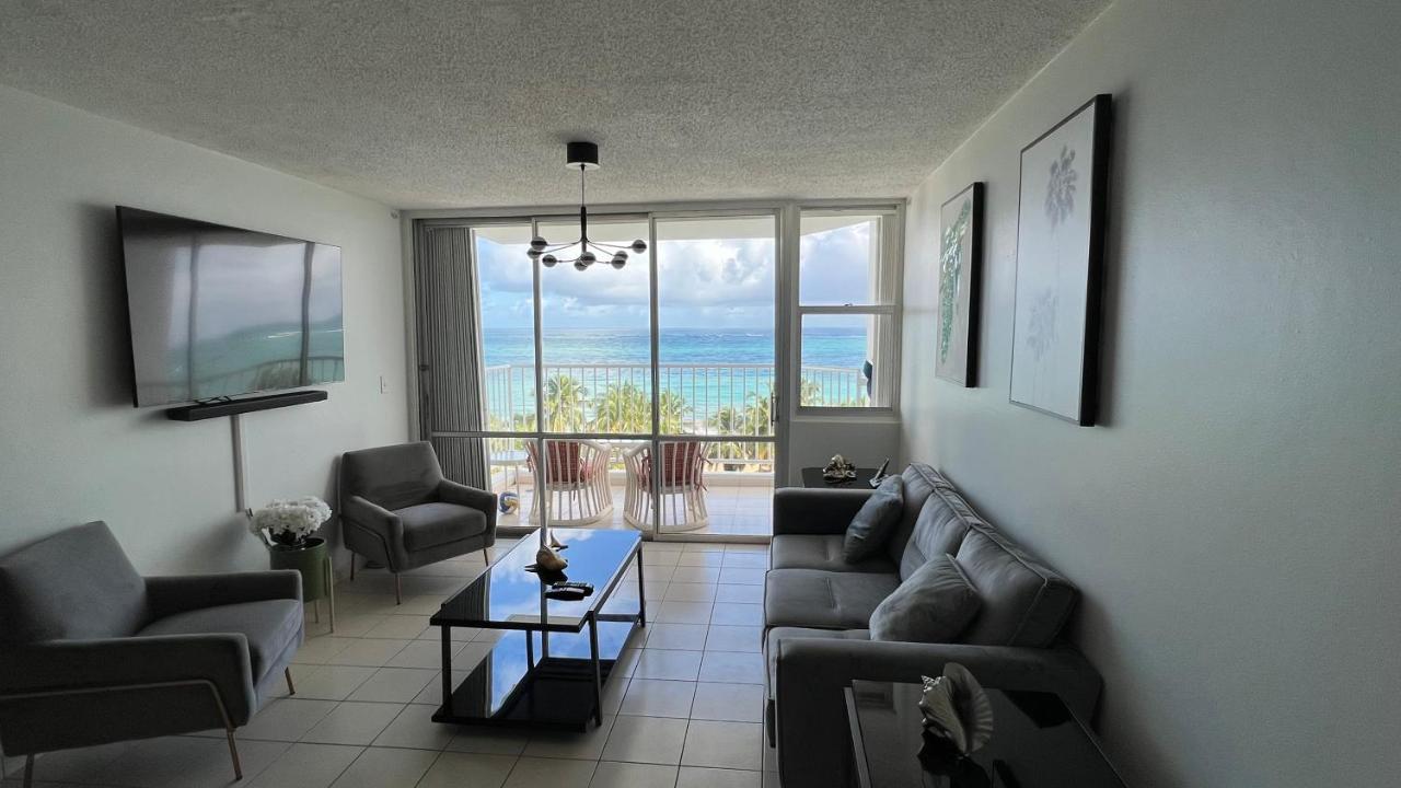 Ocean Front 2 Bedroom & Bath In Isla Verde Сан-Хуан Экстерьер фото